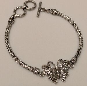 Elegant 8" Sterling Silver Butterfly Bracelet w/Toggle Clasp